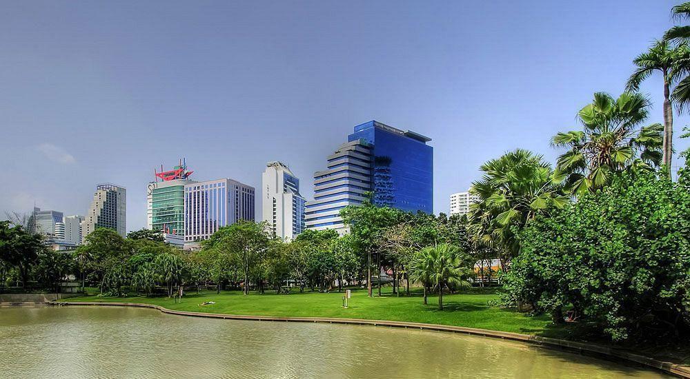 V Residence Bangkok Exteriör bild